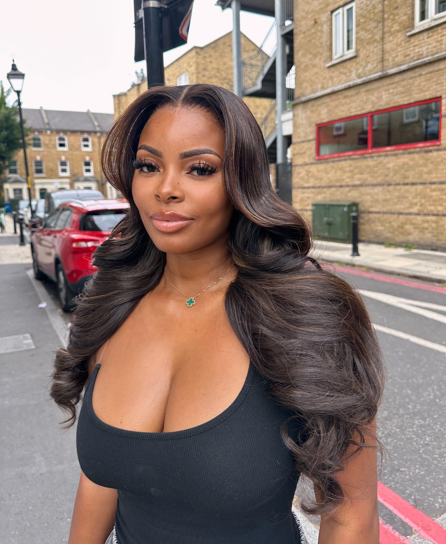 Sheer Glow – wigs by a stylist in South Bank, SE1, photo 3